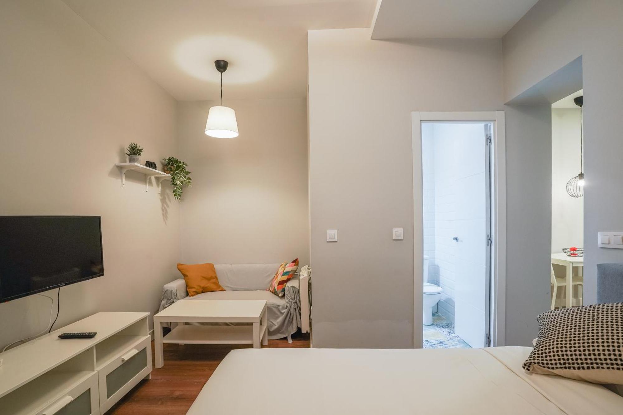 Cozy Apartment-1Bedroom 1Bathroom-Lavapies Madrid Luaran gambar
